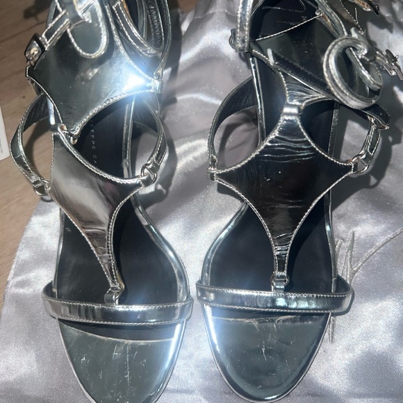 Giuseppe zanotti - Picture 1 of 9